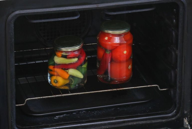 Processing cans with canned goods