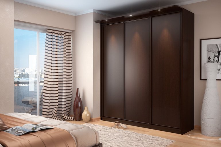 Sliding wardrobe in a bedroom