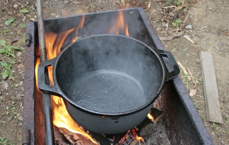 Kaip sudeginti ketaus katilą