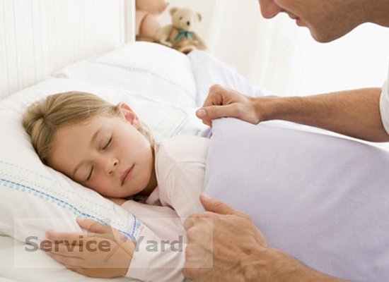 Cleaning feather pillows