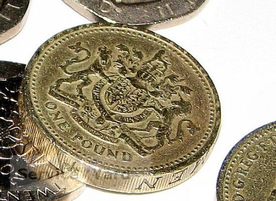 Cleaning coins with citric acid